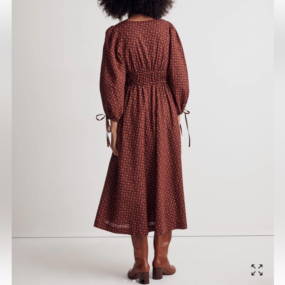 Madewell Sophia Tie-Front Midi Dress in Teaberry Floral - Picture 2 of 10
